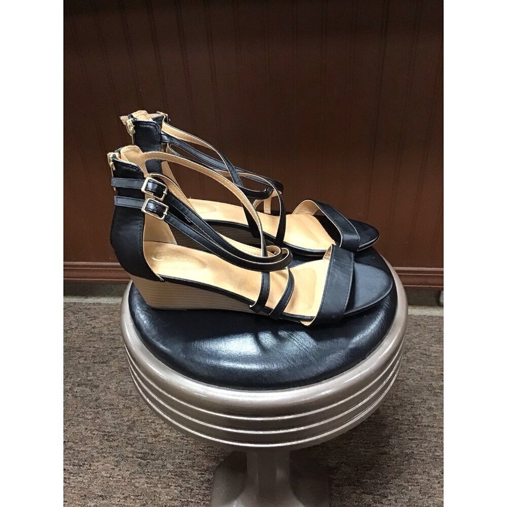 Comfort Gladiator Woven ankle strap Skippir Heeled Sandal size 11W 🤩